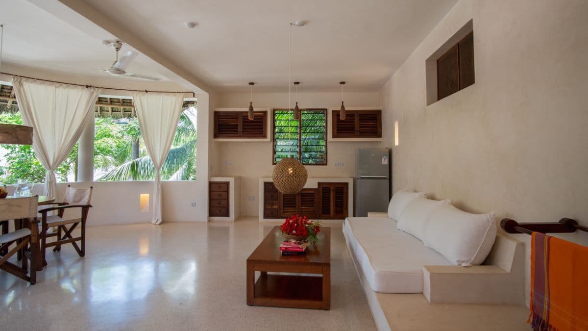 Safari Suite