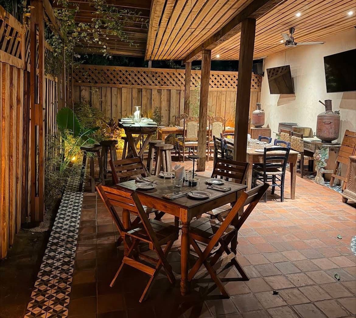 salt-and-smoke-steakhouse-restaurant-kilifi-klickenya