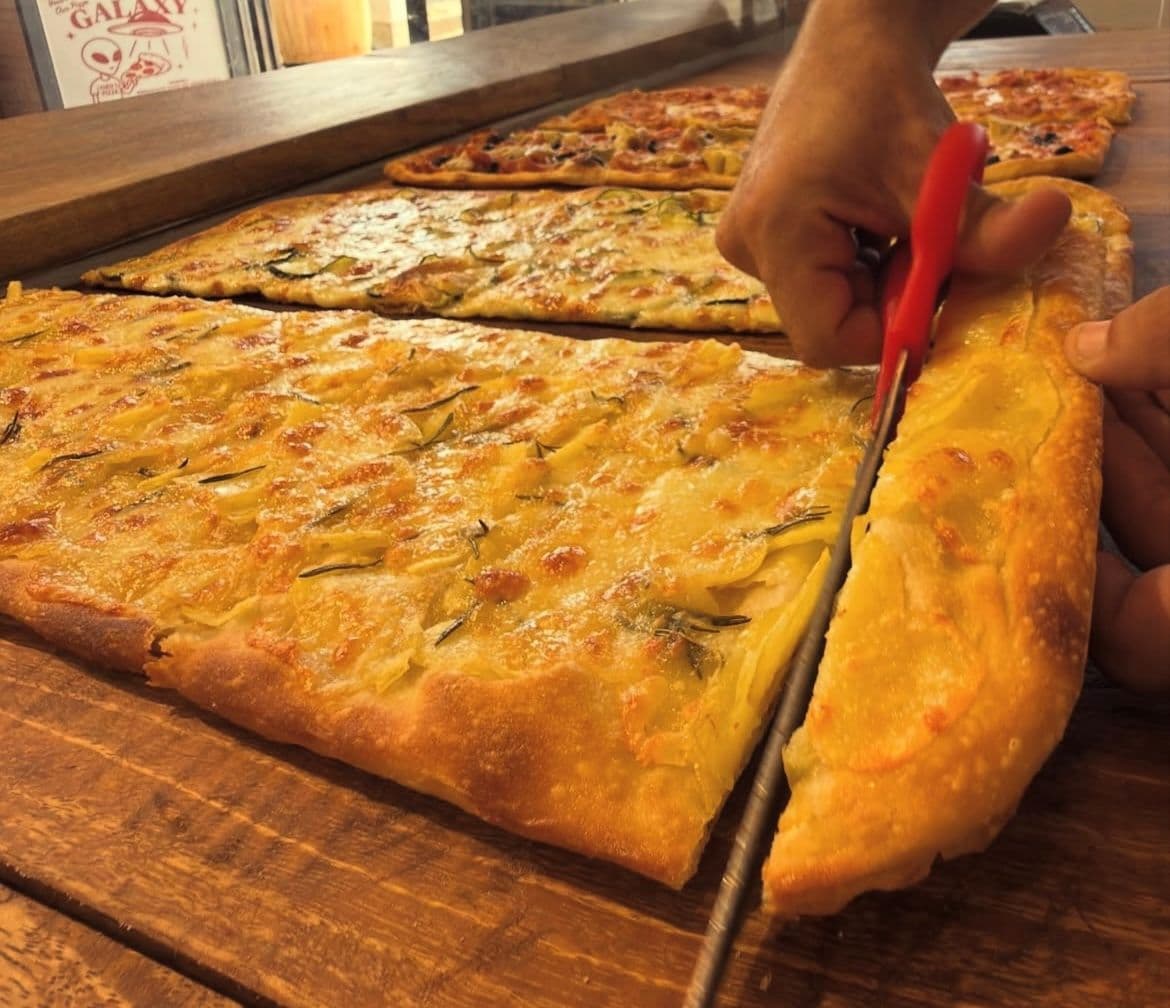 Theos-pizza-watamu-klickenya